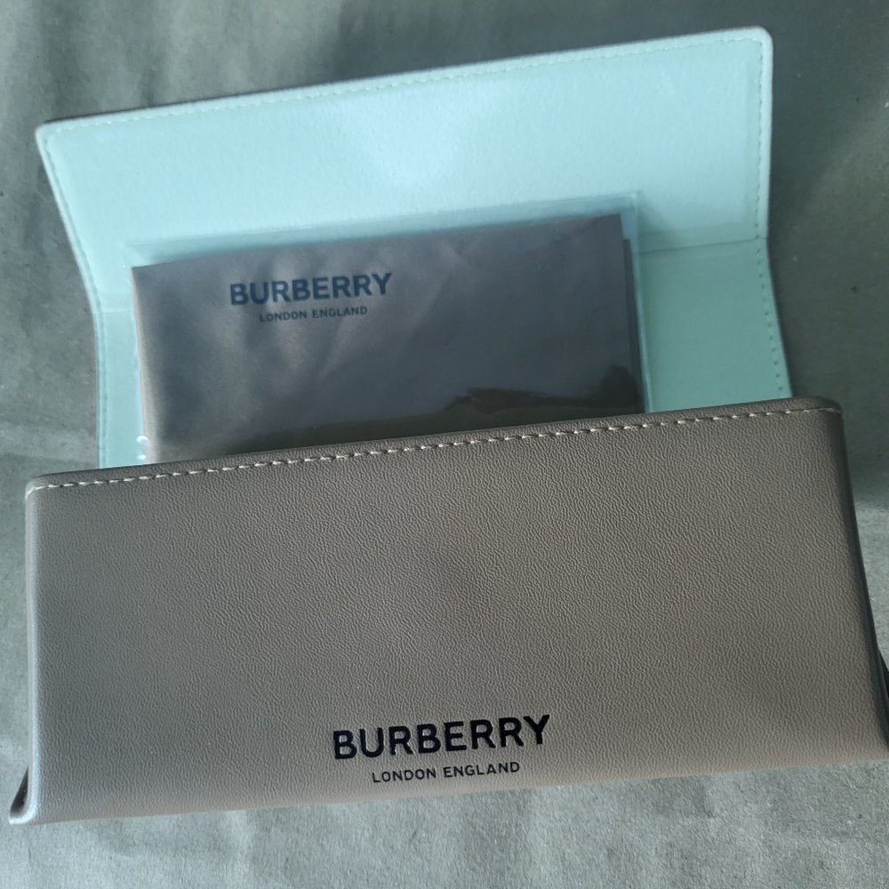 Burberry sunglasses case